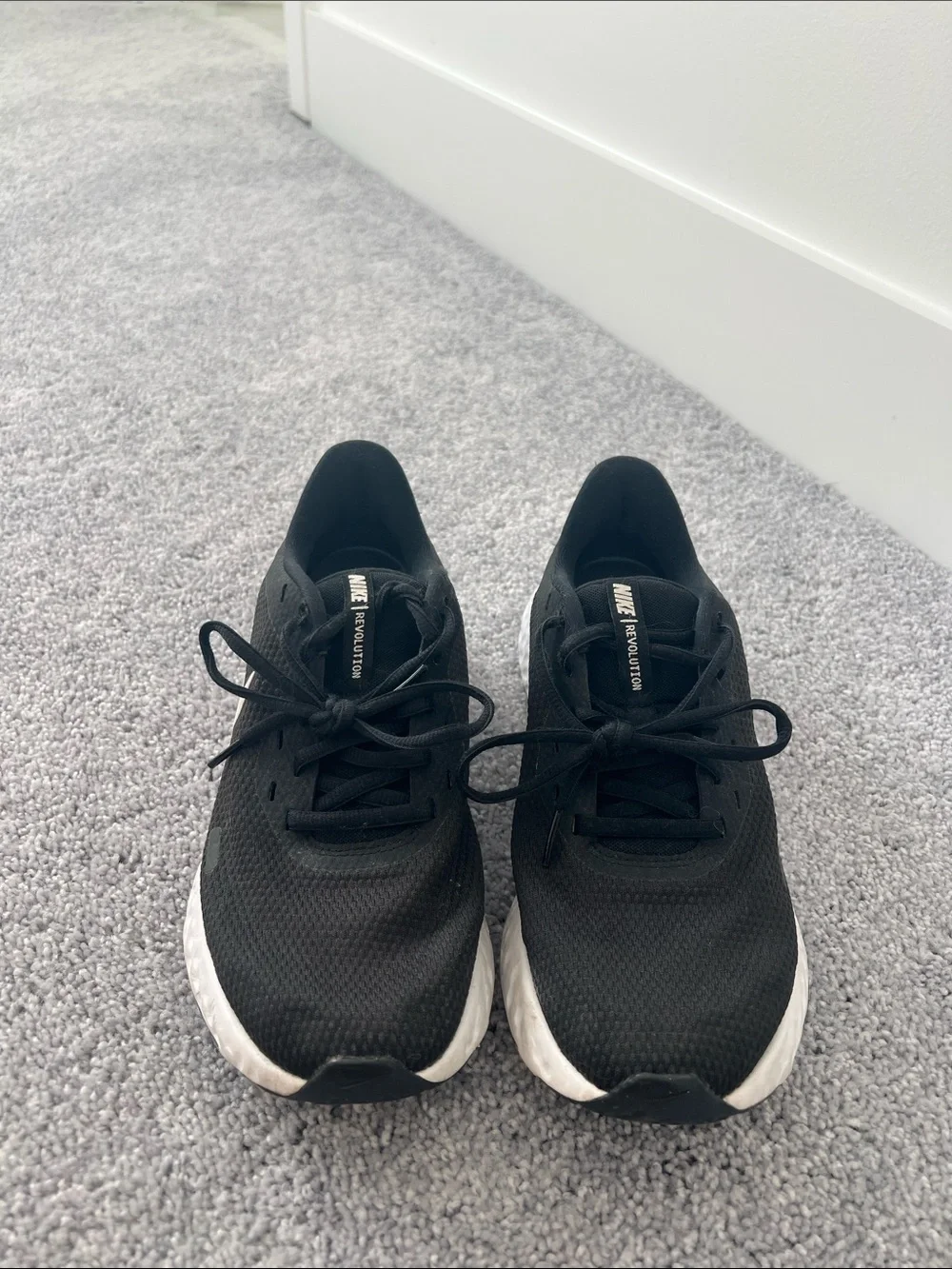 Nike Black and White Women's Sneakers